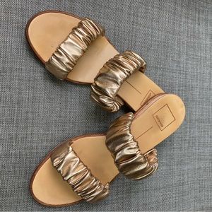 Dolce Vita Rose Gold Sandals Size 8